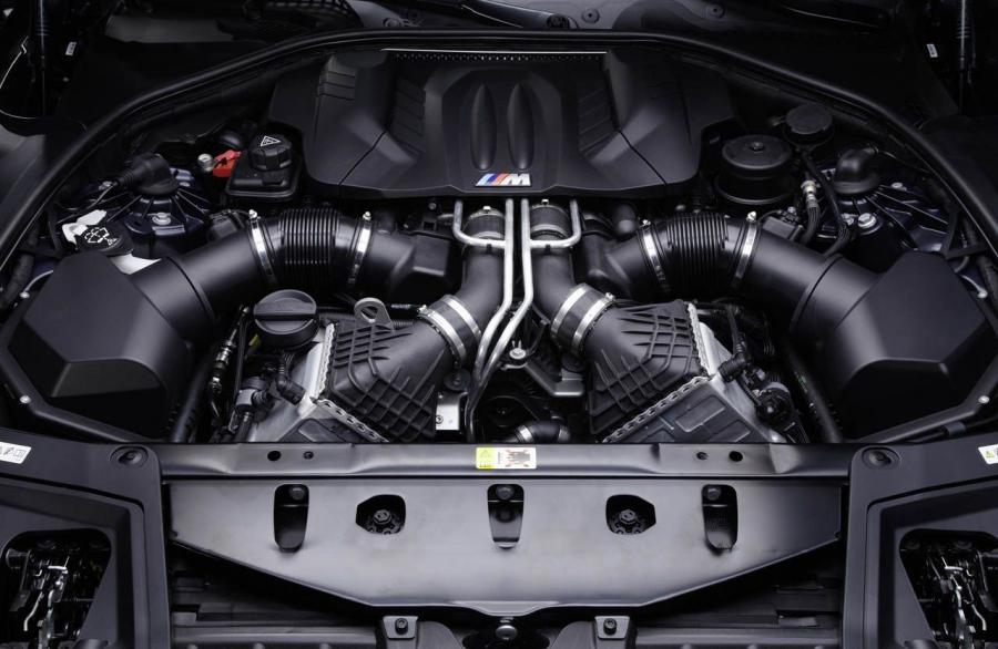  BMW M5 2012 года  (фото 174 из 319)